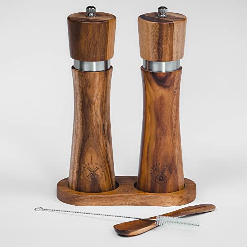 Berner Mühle - 2er-Set Holz Salz und Pfeffermühle aus Akazienholz – Einzigartige Pfeffermühle – Gewürzmühle – Salz und Pfefferstreuer – Salzmühle mit Reinigungsbürste – Elegant & Modern