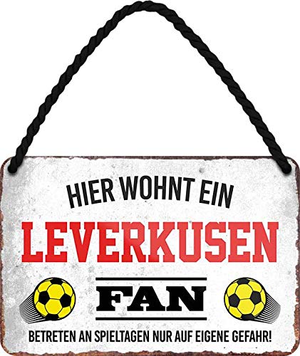 Blechschilder Hier WOHNT EIN Leverkusen Fan Hängeschild für Fußball Begeisterte Deko Artikel Schild Geschenkidee 18x12 cm